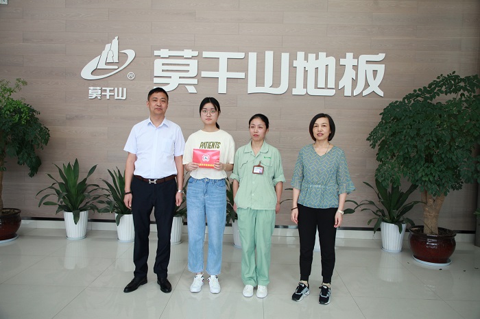 k8凯发天生赢家一触即发人生助学金2.JPG
